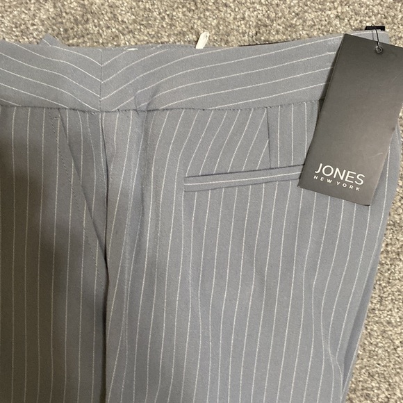 Jones pants -1 gray pin strip NWT - Picture 2 of 8